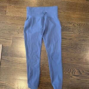 Vuori Blue High-Waisted Leggings